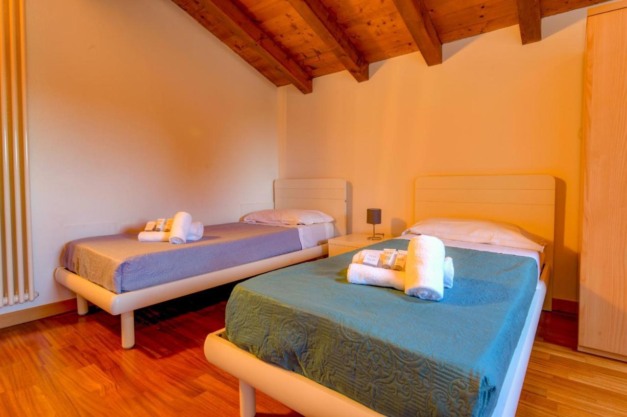 My Peschiera Family Home Xl Peschiera del Garda Esterno foto